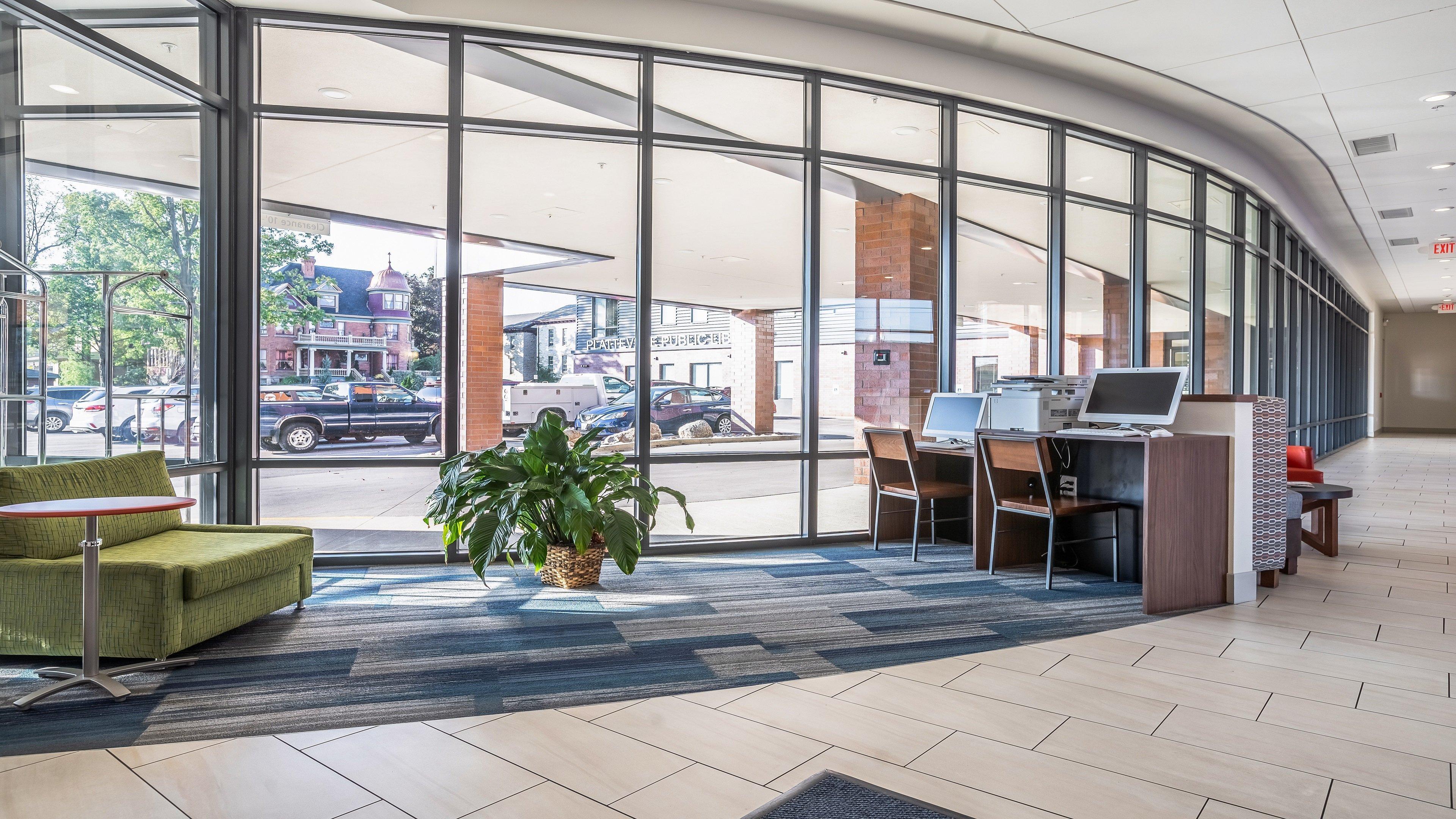 Holiday Inn Express & Suites Platteville By Ihg Εξωτερικό φωτογραφία