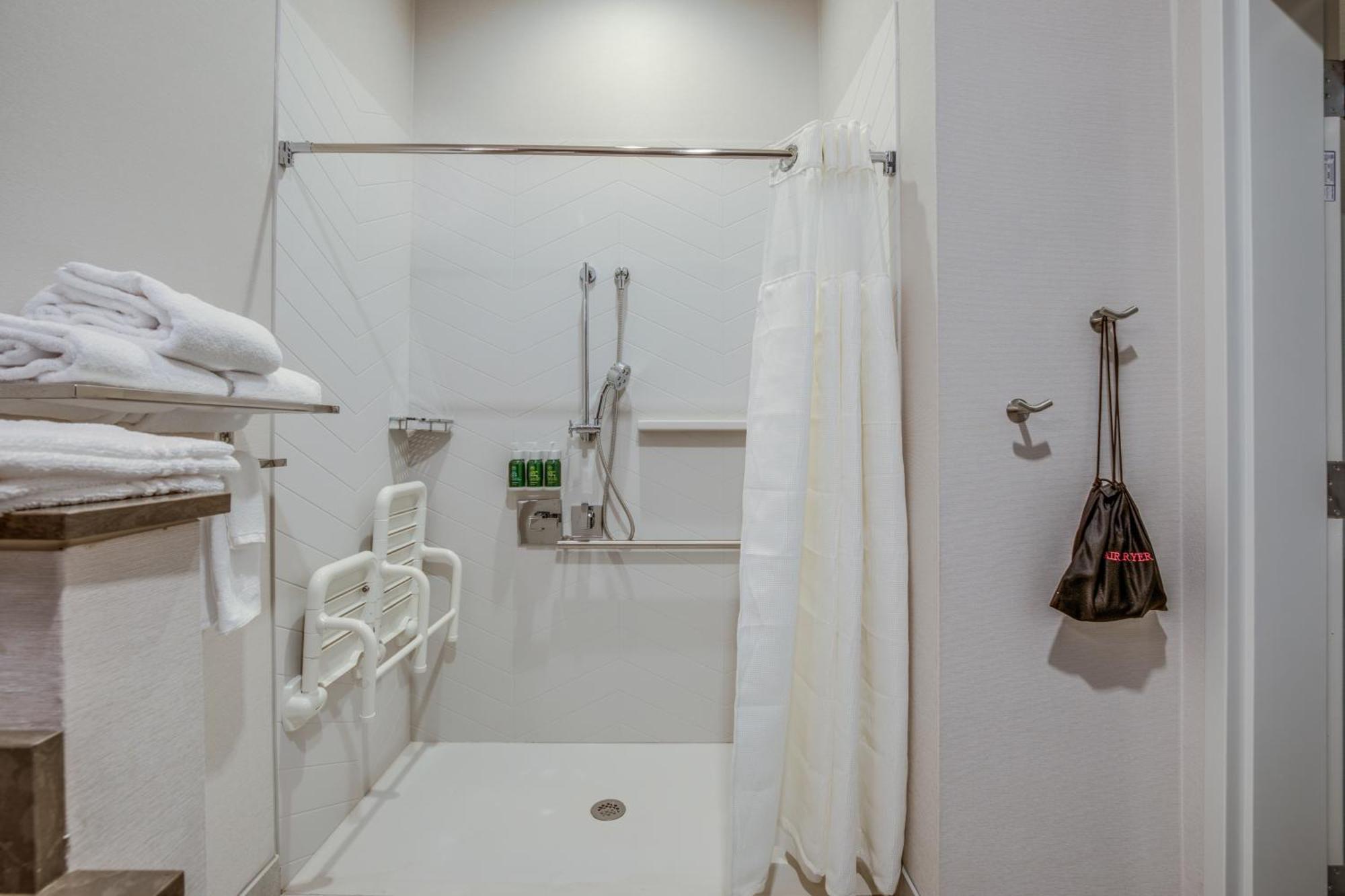 Holiday Inn Express & Suites Platteville By Ihg Εξωτερικό φωτογραφία